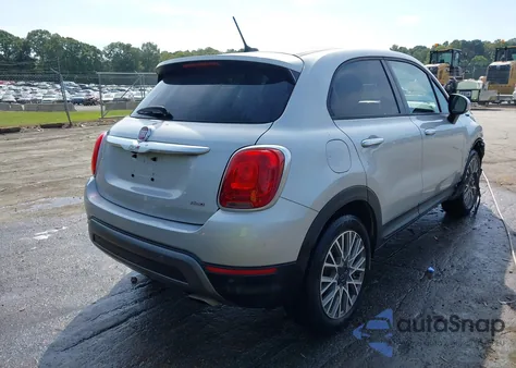 2016 Fiat 500X Trekking из США, поврежденный, VIN ZFBCFYCT9GP501828